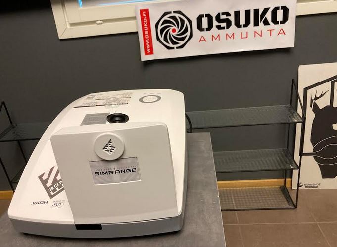 Laser Shot SimRange projektori.JPG